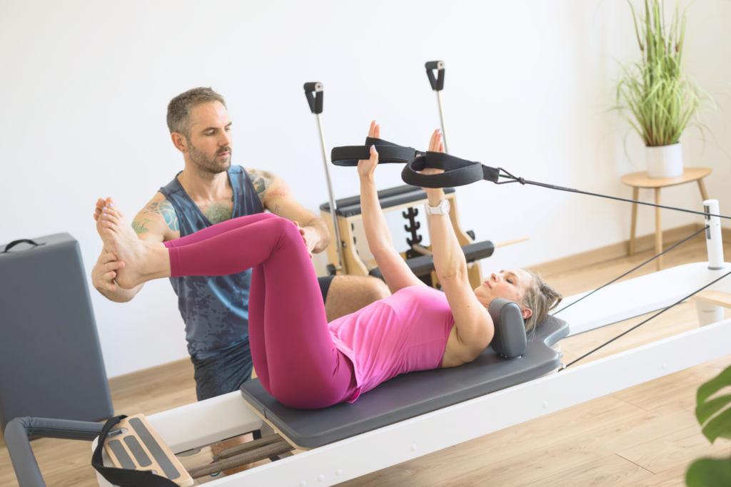 Cours de pilates sur reformer